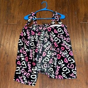 Black and Pink Love Short Towel Wrap Robe